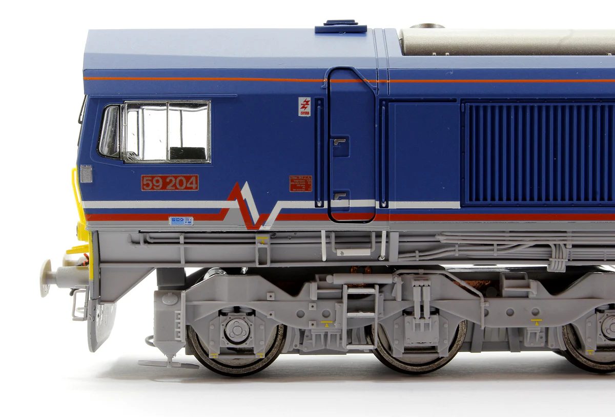 4D-005-003DSM Class 59 204 National Power Diesel Locomotive DCC Fitted with Smoke! - Image 9