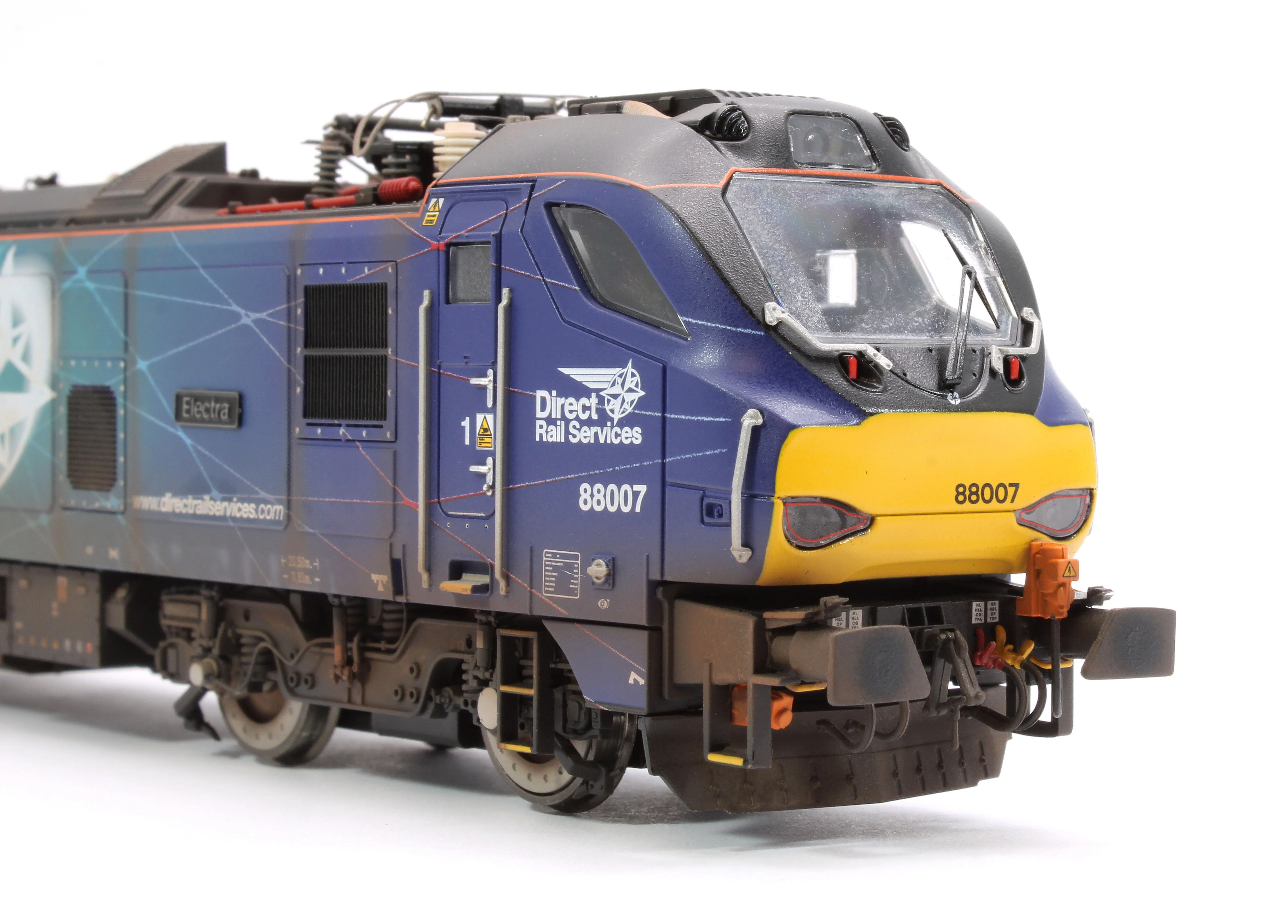 4D-088-003SW Highly Detailed Premium Weathered Class 88 'Electra' 88007 DRS Electro-Diesel Locomotive (DCC Sound & Working Pantograph) - Image 10