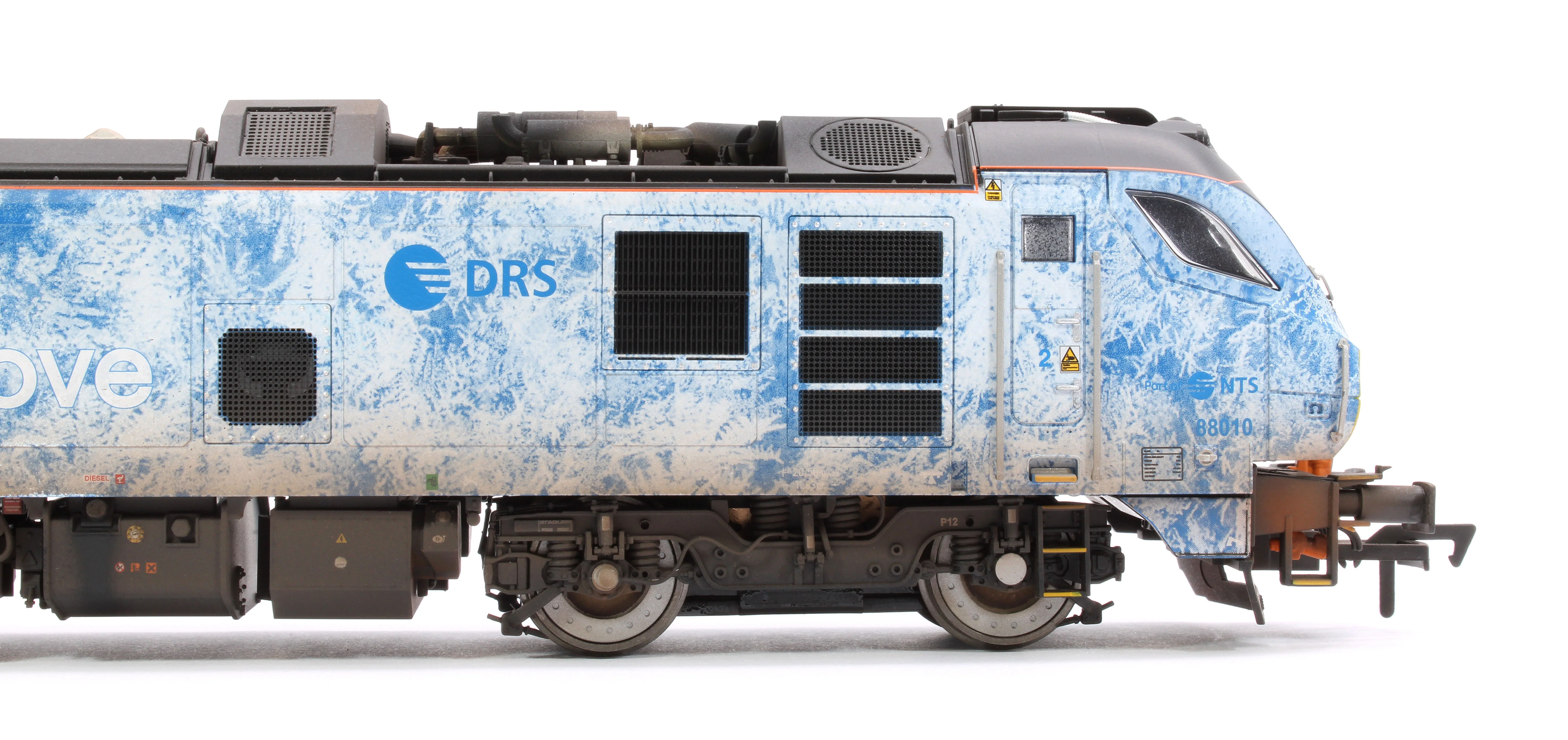 4D-088-004SW Highly Detailed Premium Weathered Class 88 'Aurora' 88010 DRS Refrigerated Rail Electro-Diesel Locomotive (DCC Sound & Working Pantograph) - Image 8