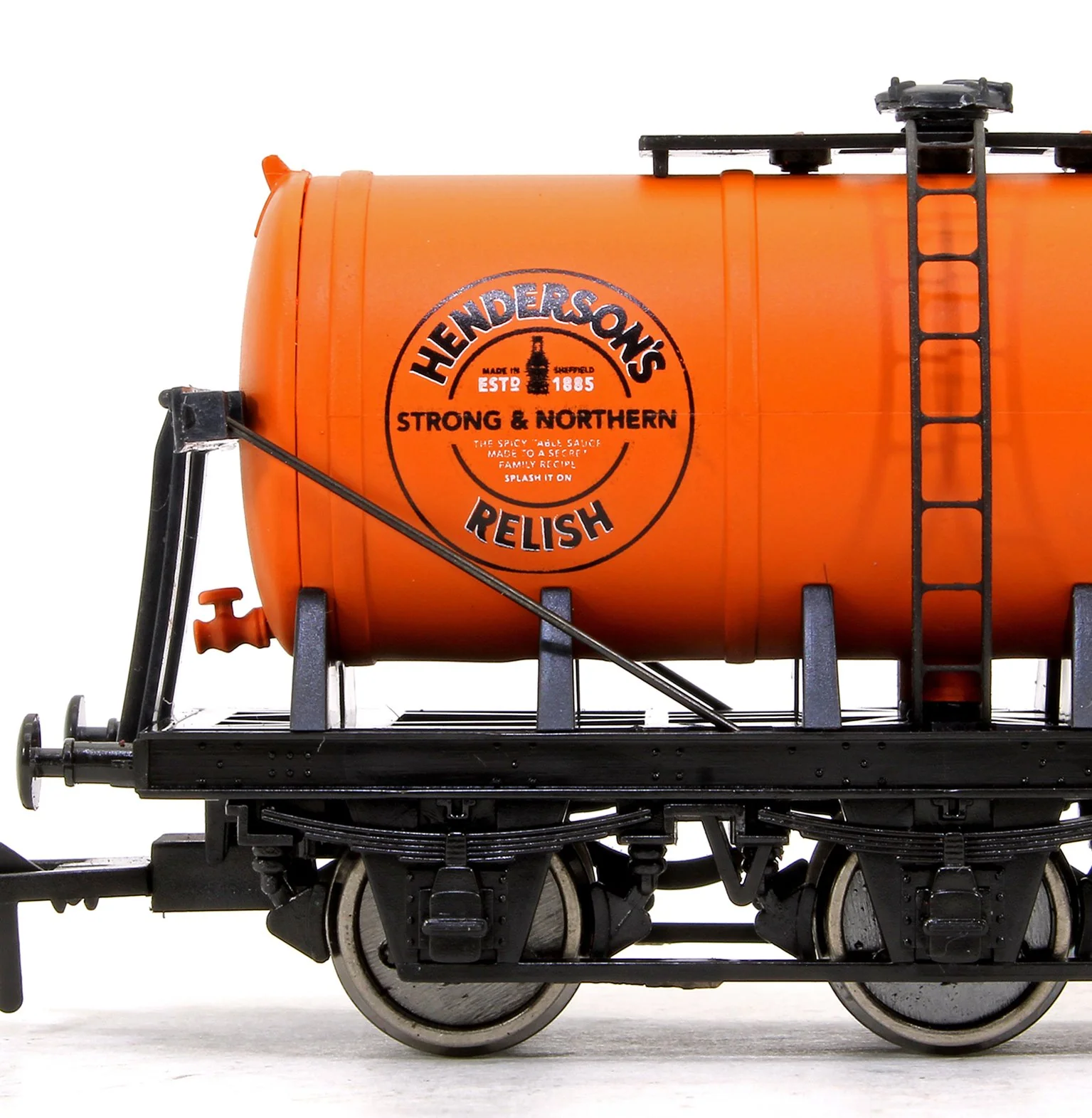 4D-HENDOS-TANK Henderson's Relish "Strong & Northern" 6 Wheel Tank Wagon - Image 5