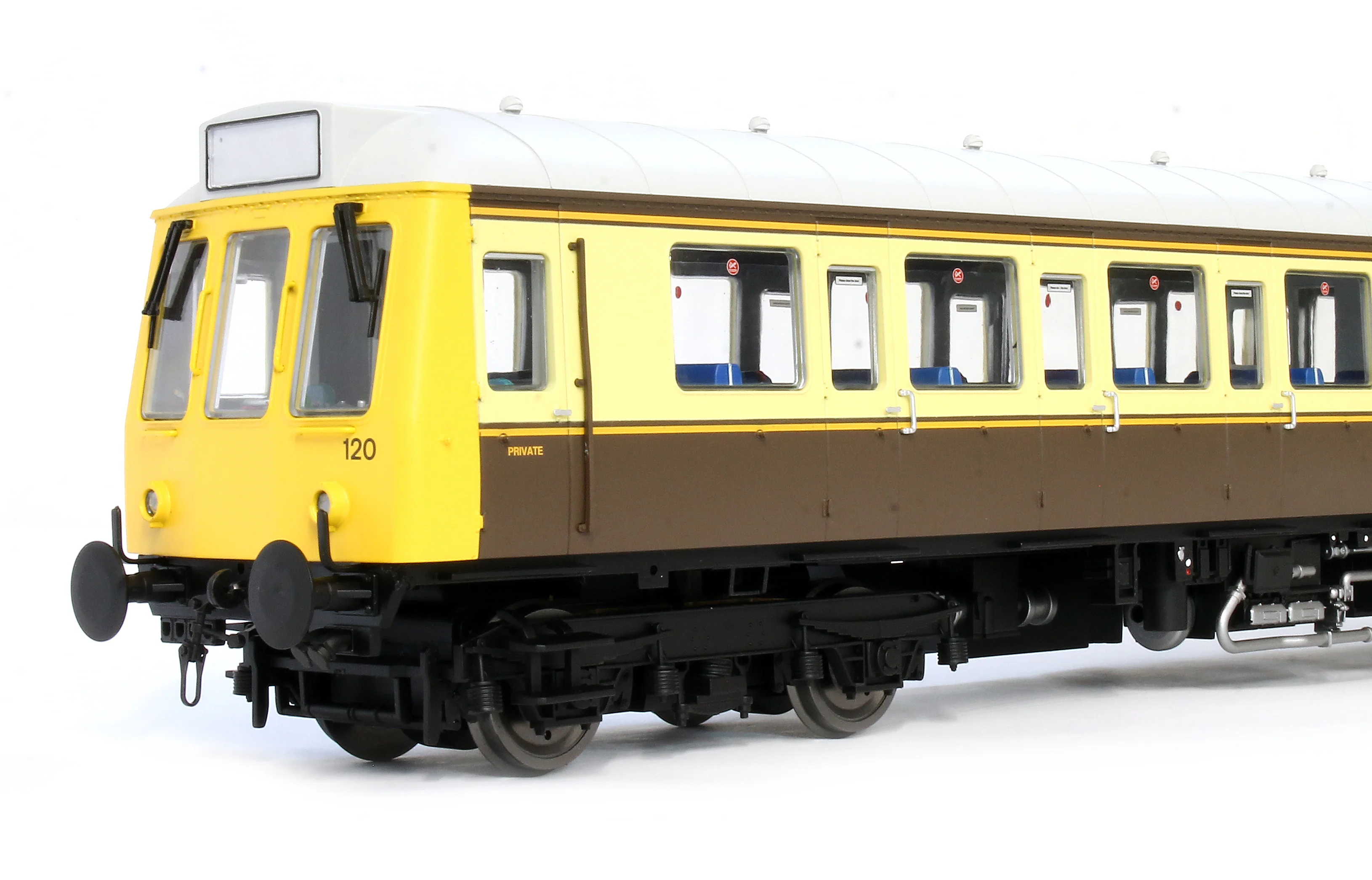 7D-009-005 Class 121 W55020 GWR 150 Chocolate and Cream Single Car DMU - Image 3