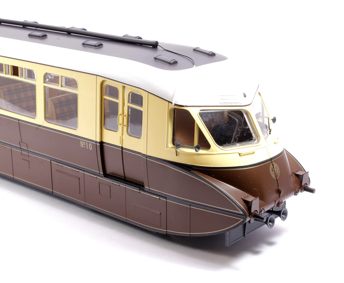 7D-011-002S Streamlined Railcar 10 Lined Chocolate & Cream GWR Monogram Diesel Locomotive - DCC Sound - Image 6