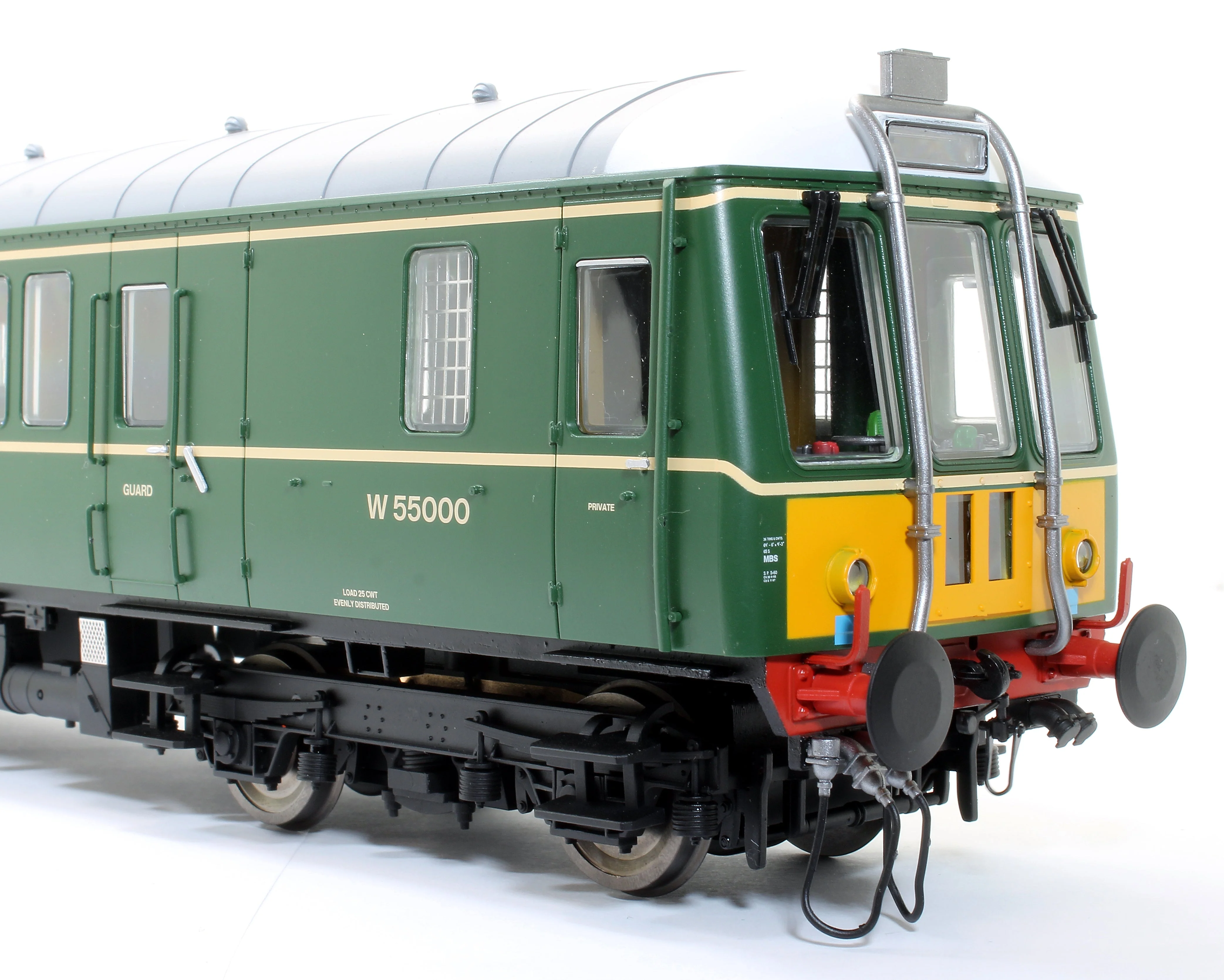 7D-015-002 Pre-Owned Class 122 55000 BR Green (SYP) - DCC Fitted - Image 3