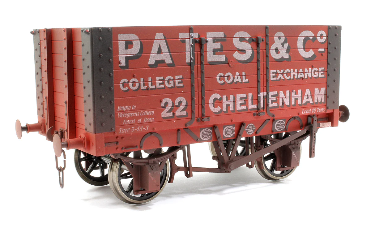 7F-072-006W 7 Plank 9' Wheelbase 2 Door Pates & Co No 22 - Weathered