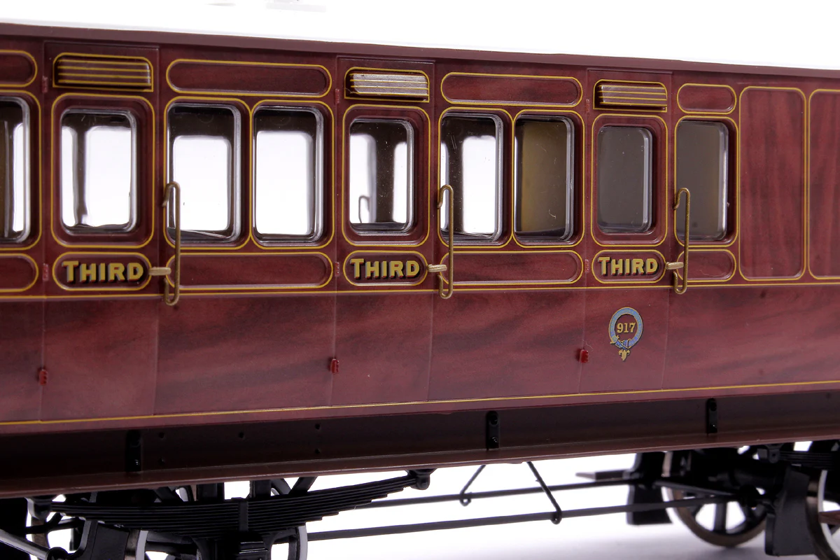 7P-020-001 Stroudley 4 Wheel Suburban Oil Lit Brake 3rd Mahogany 917 - Image 4