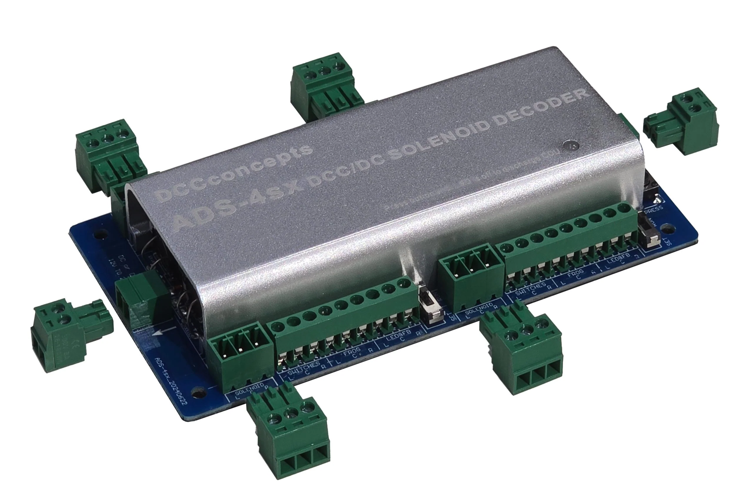 DCD-ADS-4sx Accessory Decoder CDU Solenoid Drive SX 4-Way with Power-Off Memory and Protective Case
