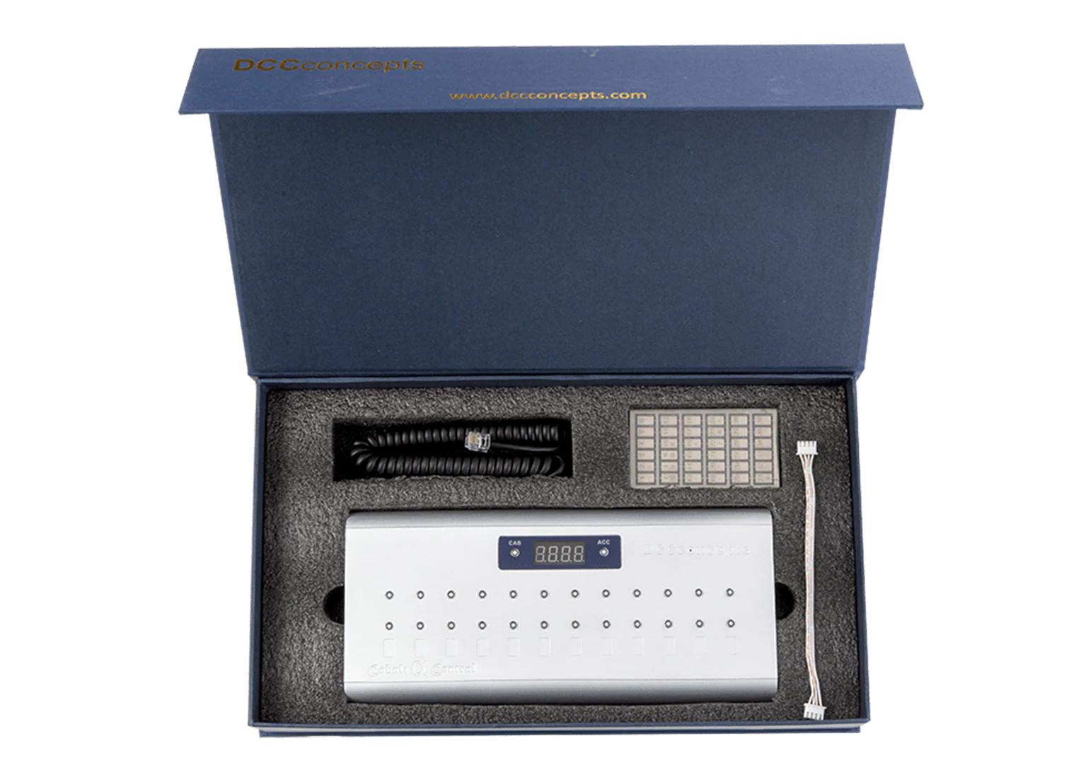DCD-AEC Cobalt Alpha Central Integrated 12 Way Digital Switch - Image 6