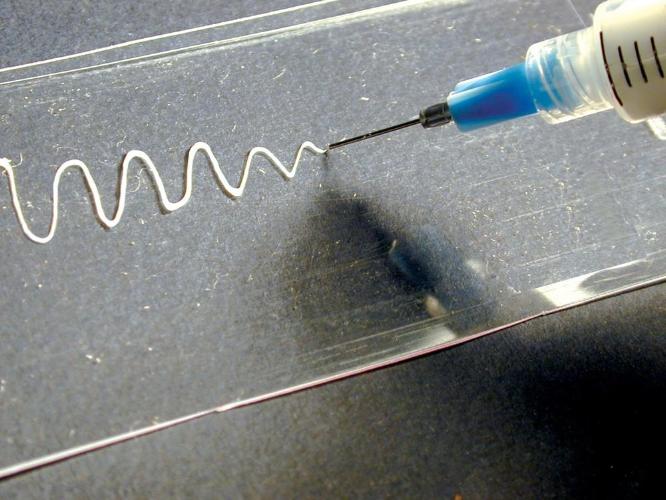 AC-8 Pinpoint Glue Syringe/Needles - Image 2