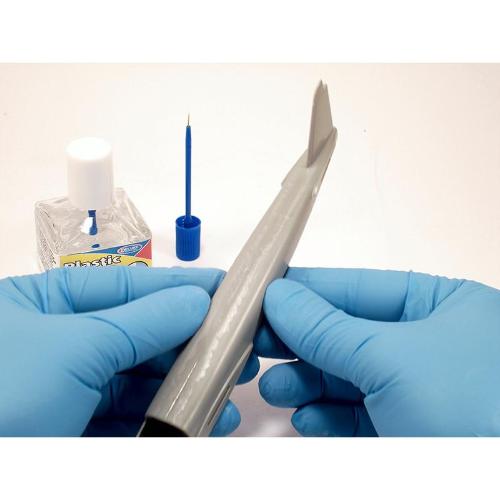 AD-83 Plastic Magic 10 Second Cement (40ml) - Image 5