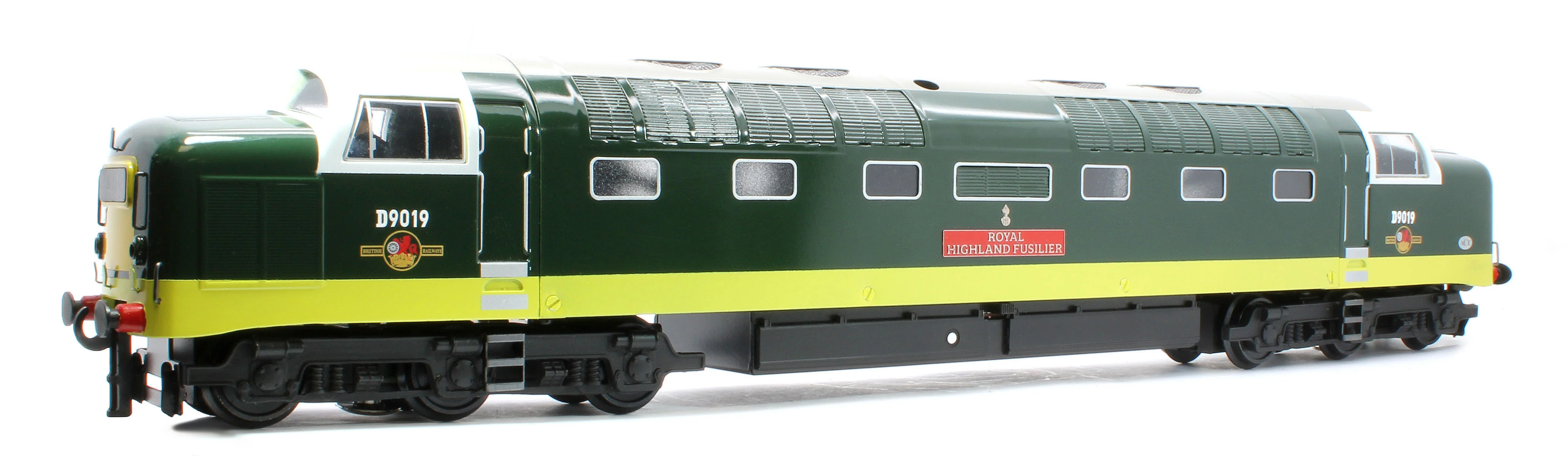 E/41-B2 Class 55 English Electric Deltic "The Royal Highland Fusilier" BR Green Small Yellow Panels No. D9019 Diesel Locomotive - Image 4