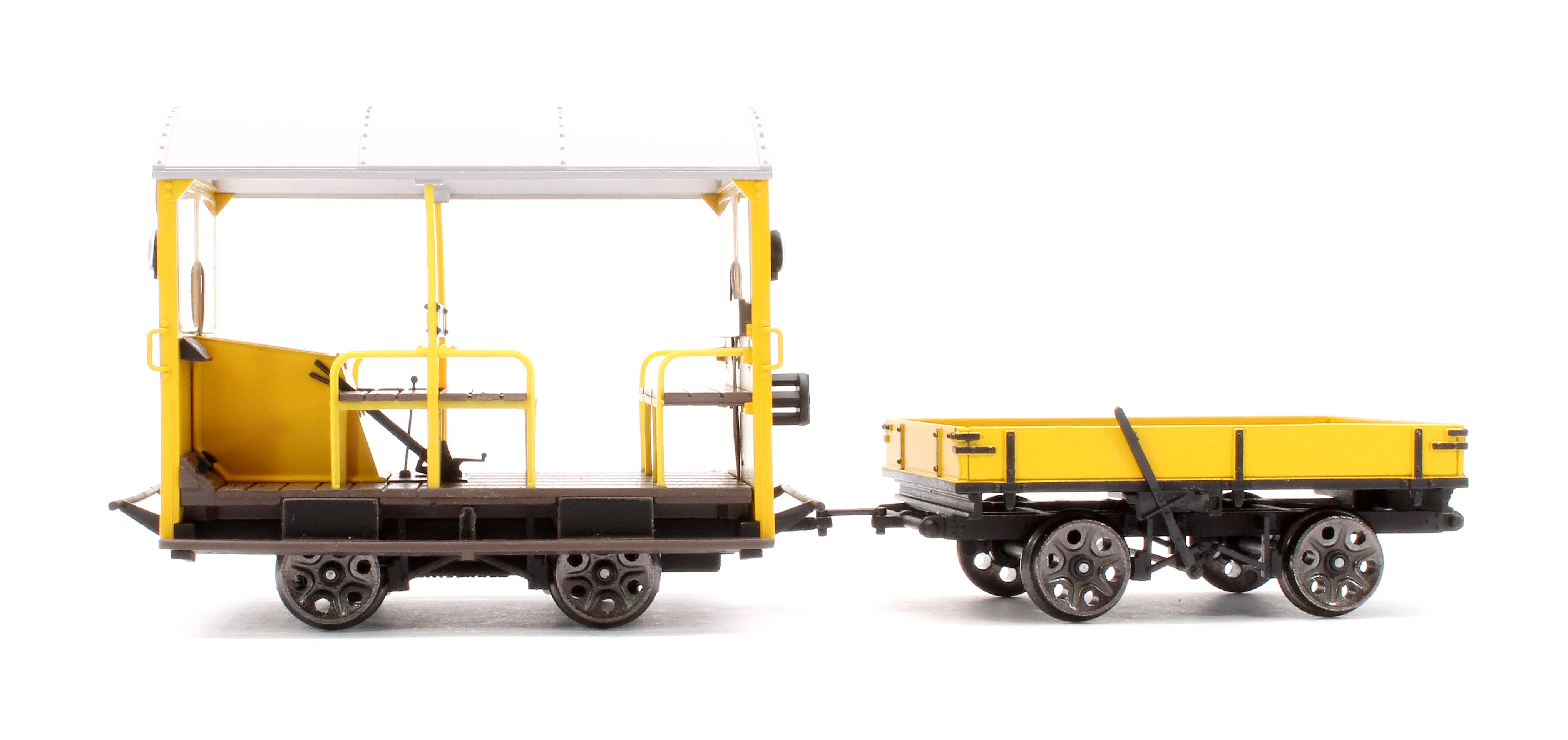 E1018 Wickham Trolley & Trailer, BR Yellow TR18 - Image 2