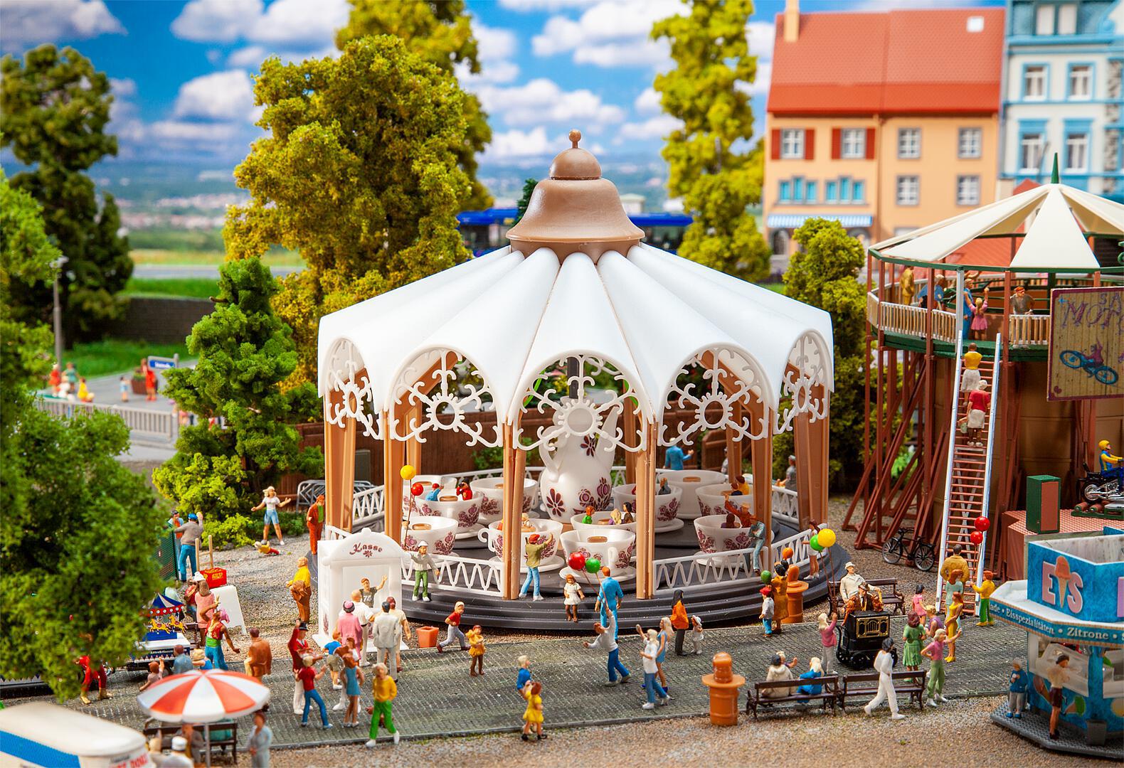 140335 Dog Rose Tea Cups Ride w/Motor Fairground Kit III - Image 2