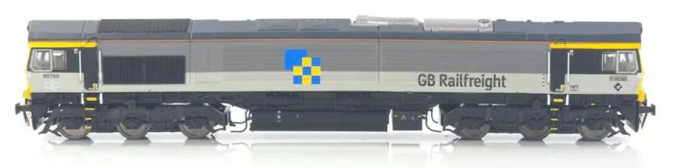 GM2210104 Class 66 793 Railfreight Construction Diesel Locomotive - Image 3