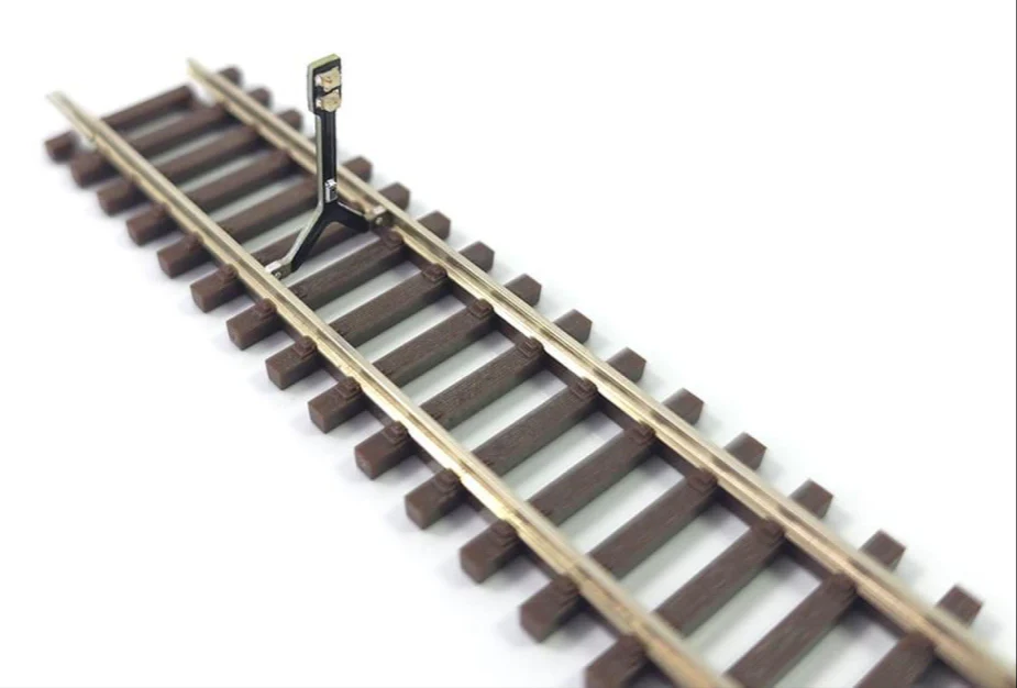 GM3600103 TT:120 Gauge Buffer Stop Lights x2 - Image 3