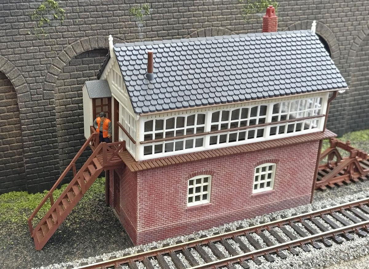 GM481 Teignmouth Signal Box Kit - Image 3