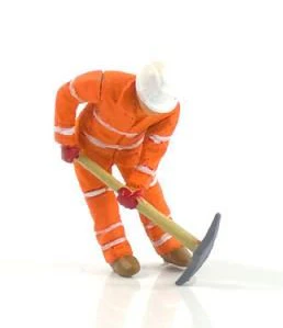GM972 Track Workers (3) Figure Set - Image 3