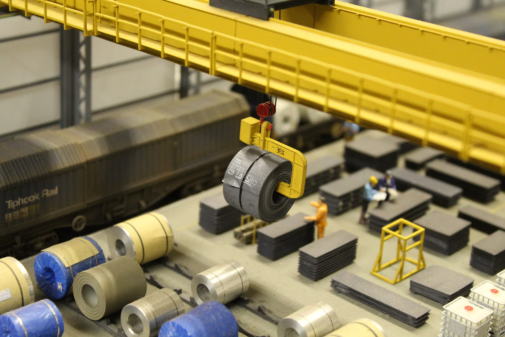 BS7019 38t Coil Crane Hook - UNPAINTED - 1:76 OO Gauge - Image 2