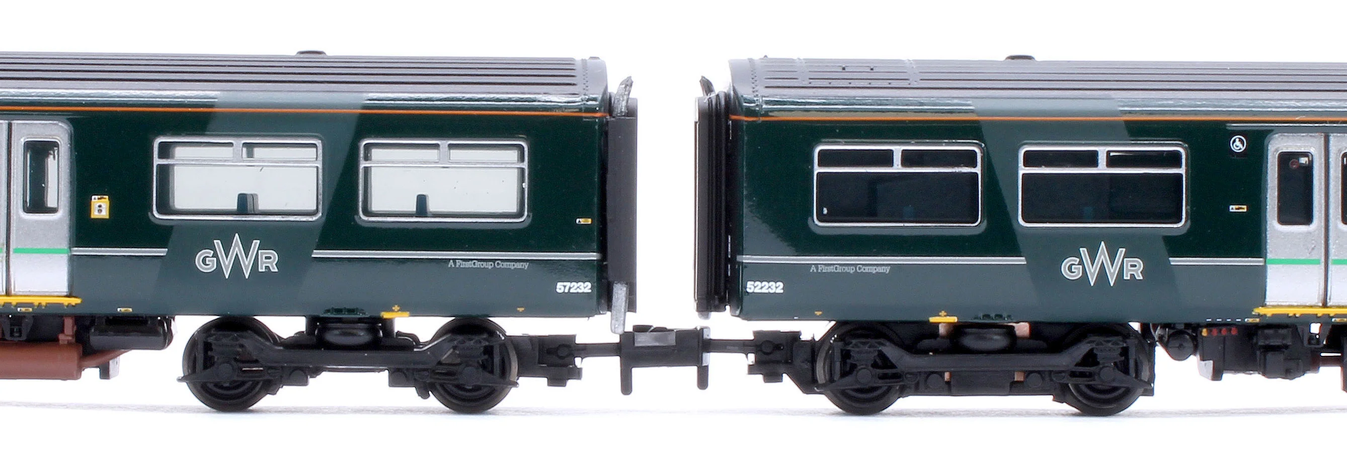 371-337 Class 150/2 2-Car DMU 150232 GWR Green (FirstGroup) - Image 11