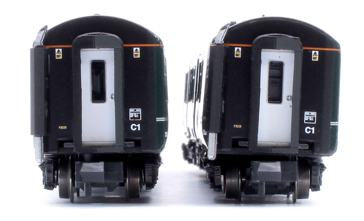 371-337 Class 150/2 2-Car DMU 150232 GWR Green (FirstGroup) - Image 14