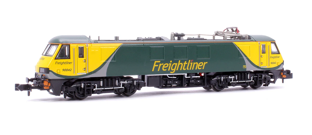 371-790 Class 90/0 90042 Freightliner 'PowerHaul' No. 90042 Electric Locomotive - Image 3