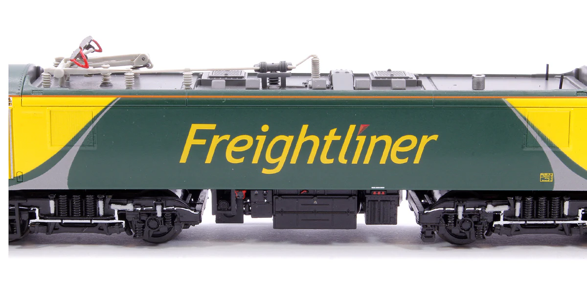 371-790 Class 90/0 90042 Freightliner 'PowerHaul' No. 90042 Electric Locomotive - Image 9