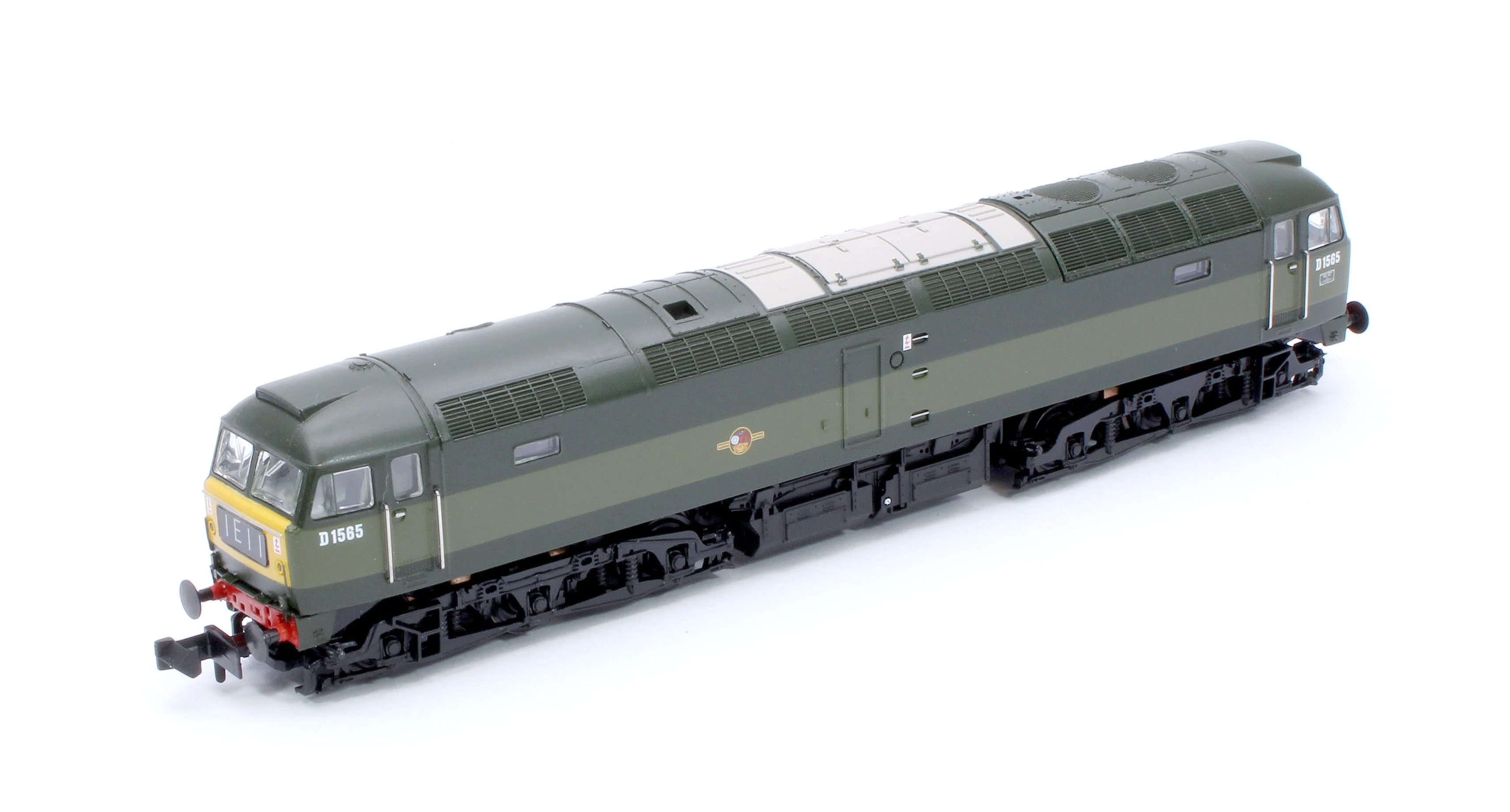 371-825D Class 47/0 D1565 BR Green (Small Yellow Panels) Diesel Locomotive - Image 7
