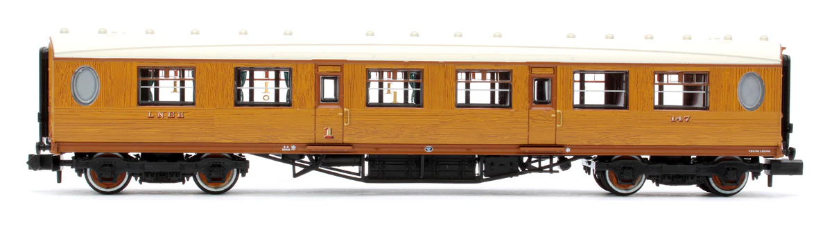 376-225A LNER Thompson Composite Corridor LNER Teak Effect 147 - Image 2