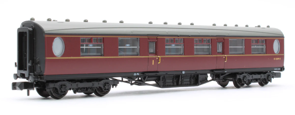 376-227A LNER Thompson Composite Corridor BR Maroon E1229E