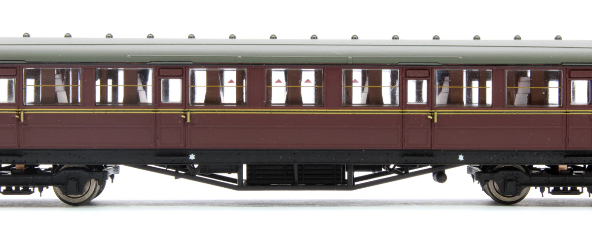 2P-011-077 Gresley BR Maroon 2nd Class E12108E - Image 4