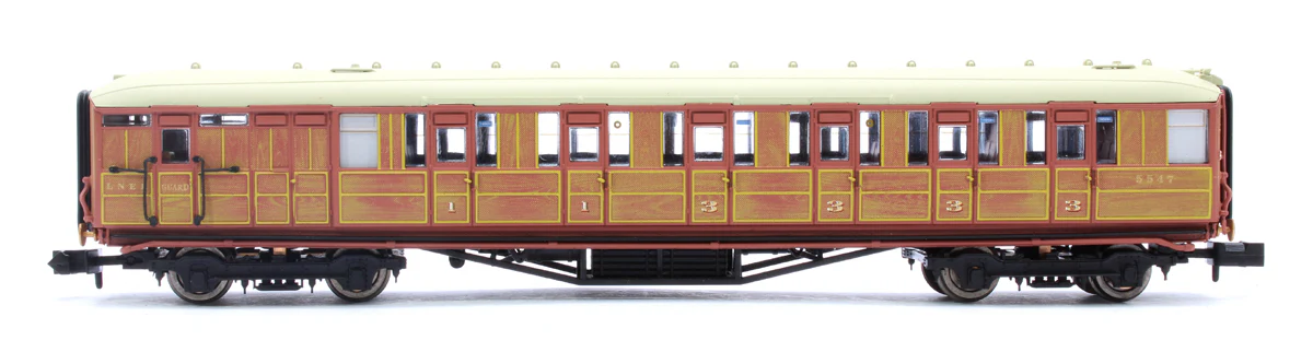 2P-011-210 Gresley Coach LNER Teak Brake Composite 5547 - Image 2