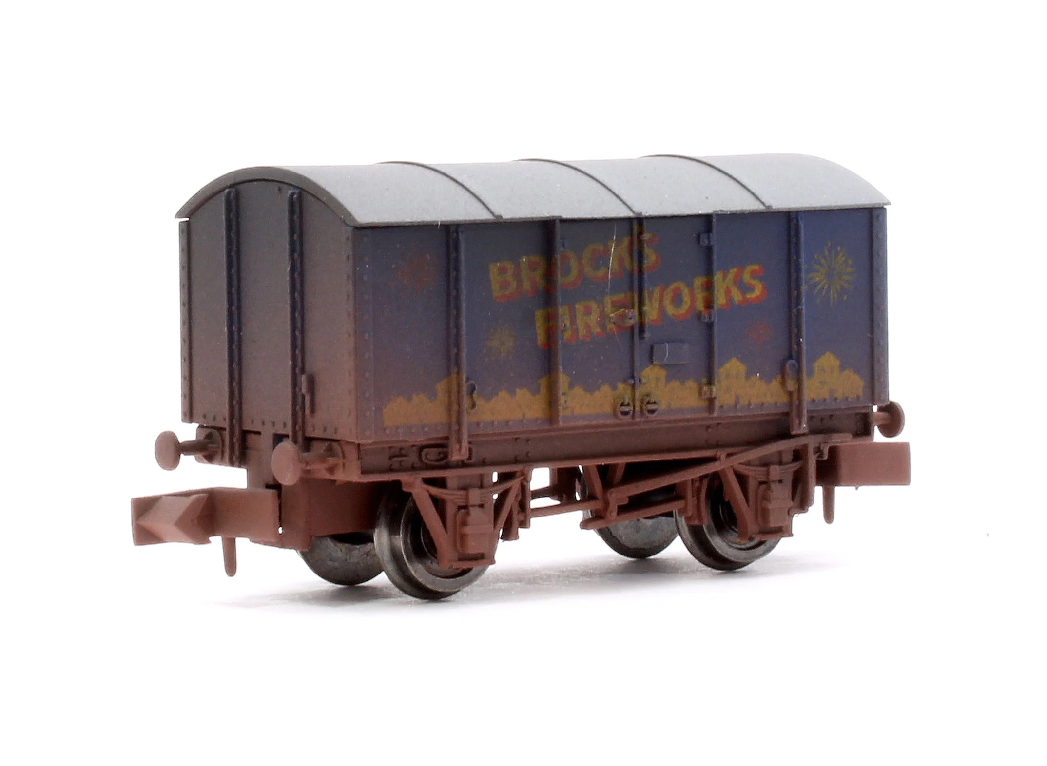 2F-013-092 Gunpowder Van Brocks Fireworks - Weathered