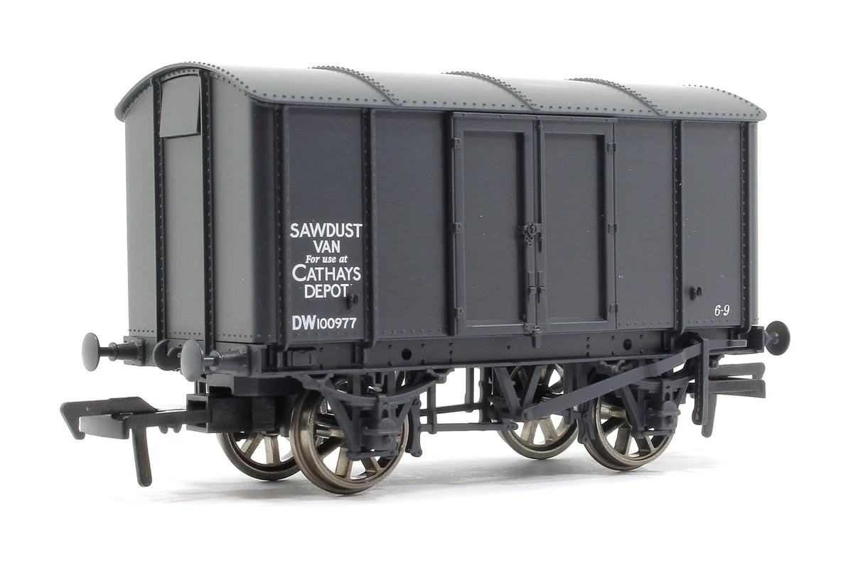 908018 GWR ‘Iron Mink’ Van No. DW100977, BR Departmental