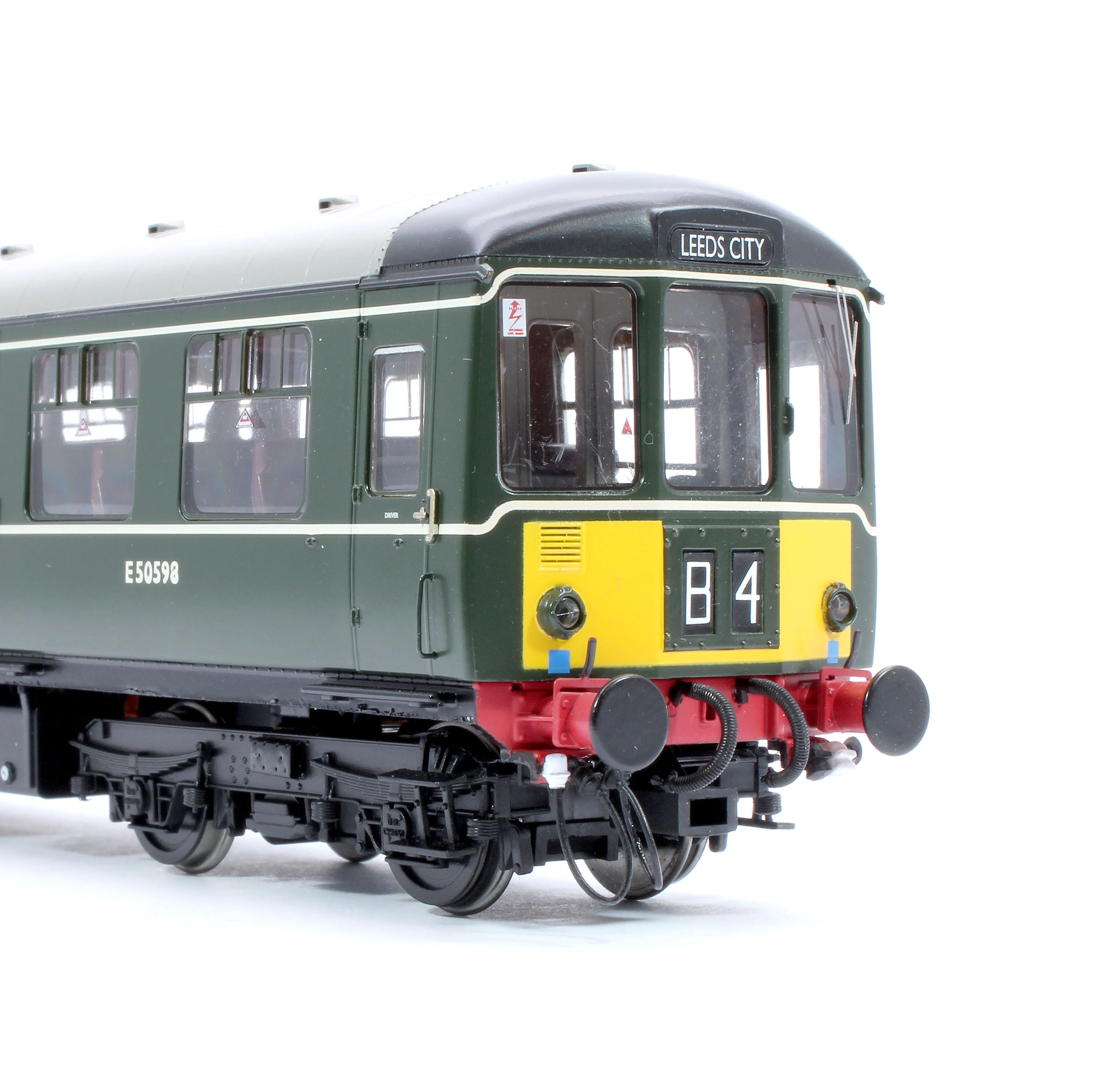 1452 Class 104 2 Car DMU E50598/E56189 BR Green Small Yellow Panels - Image 13
