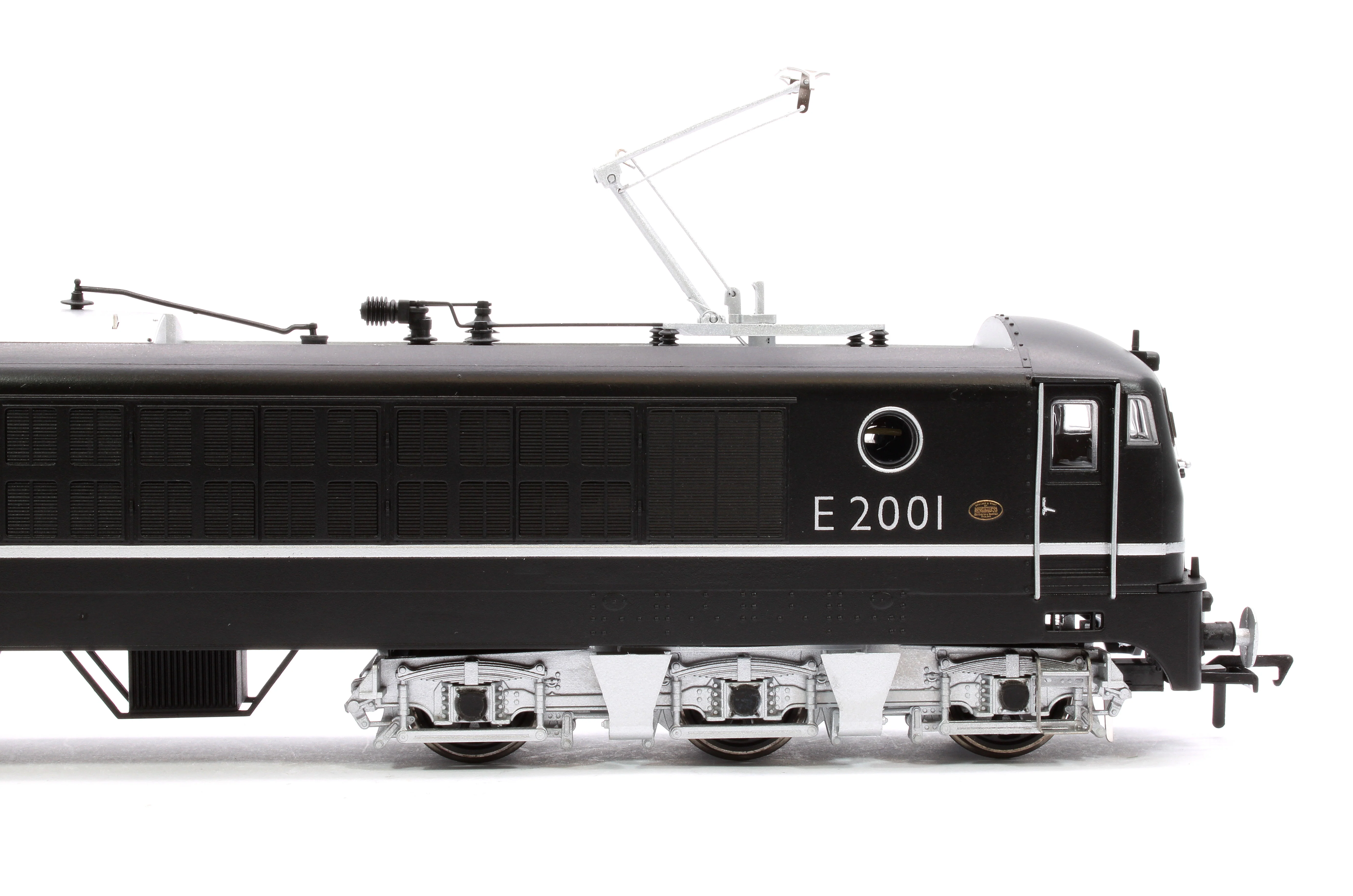 1812 BR Class 80 E2001 (Rebuilt 18100 Gas Turbine) Electric Locomotive in BR Black (Late Crest) - Image 12