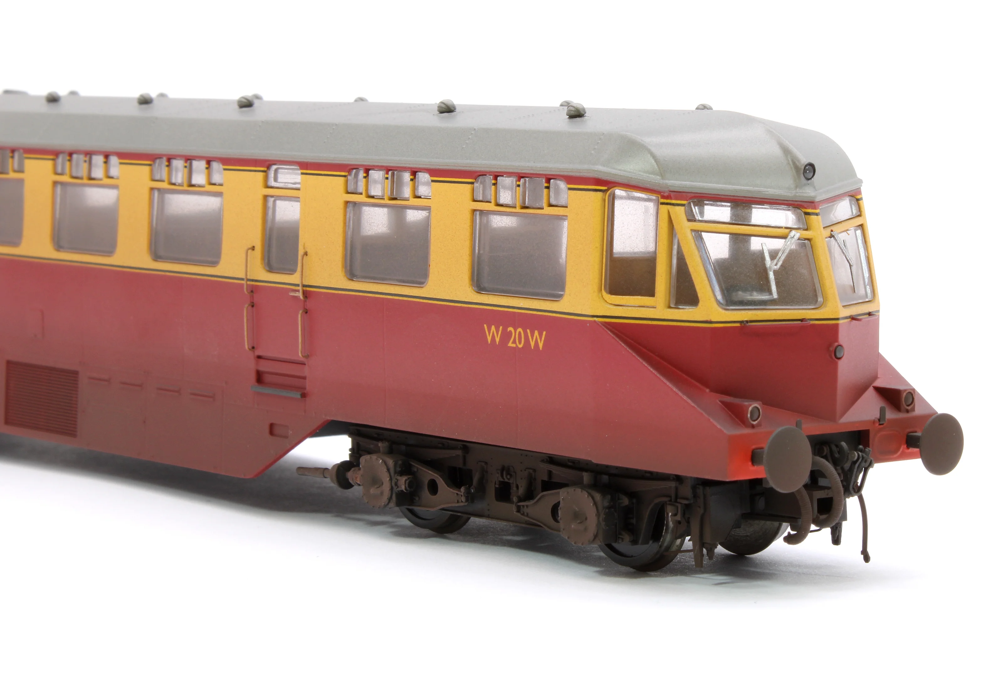 19407 GWR Passenger Railcar BR Crimson/Cream W20W (Grey Roof) Diesel Locomotive - Weathered - Image 8
