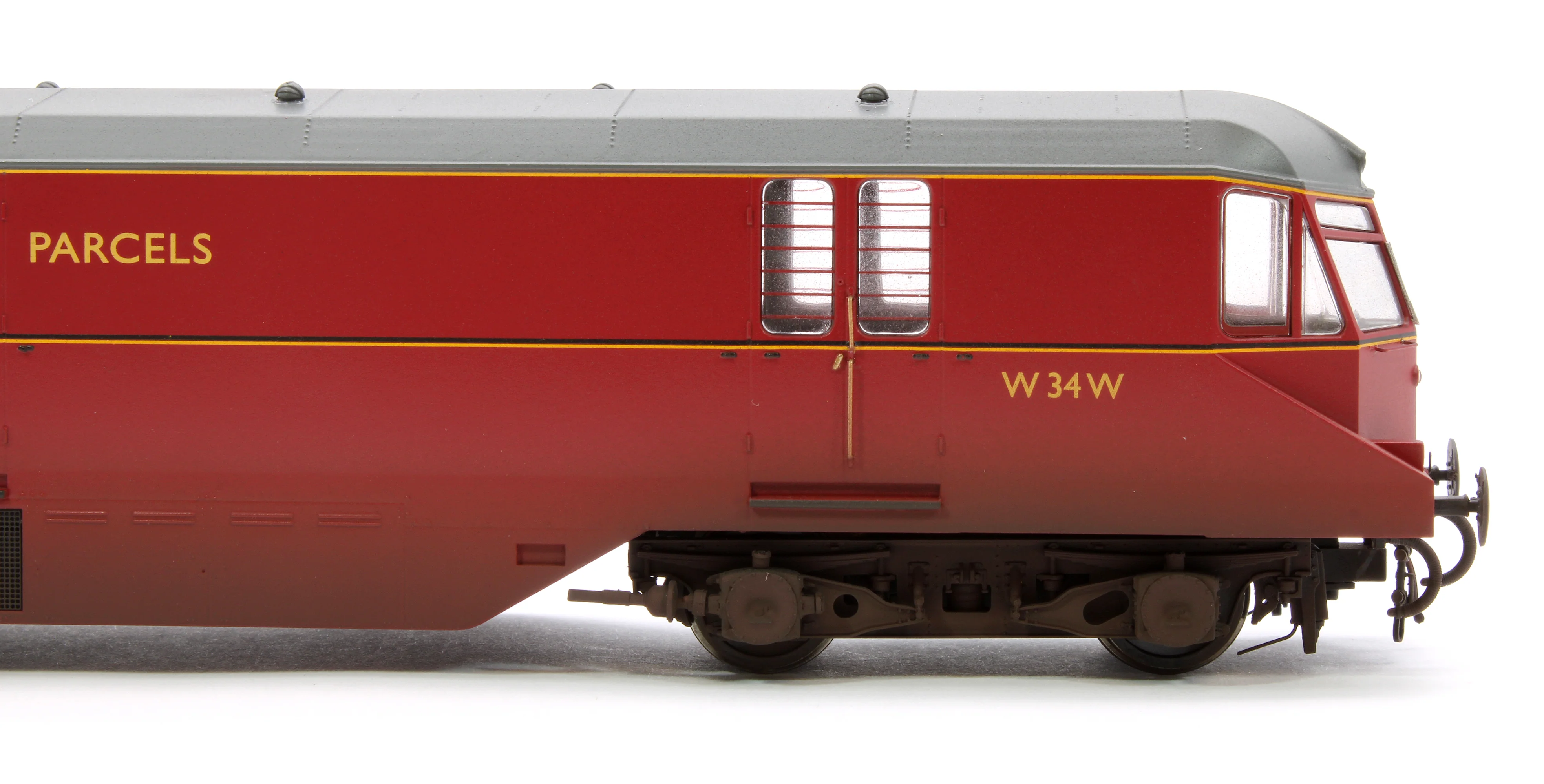 19432 Pre-Owned GWR Parcels Railcar BR ‘Express Parcels’ Crimson No. W34W (Grey Roof) Diesel Locomotive - Weathered - Image 6