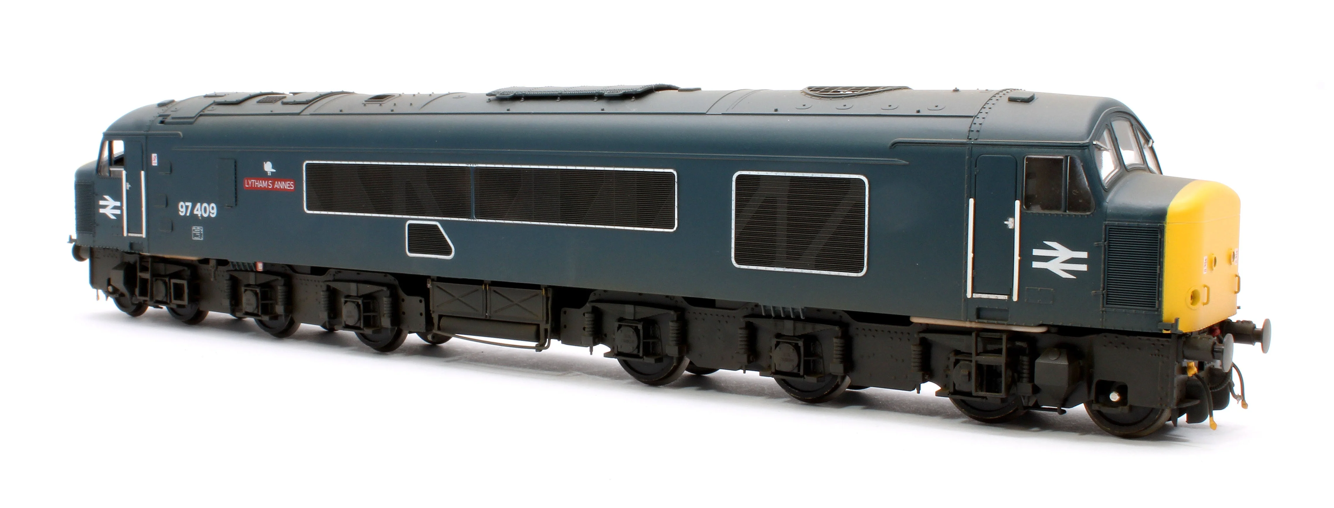 45303 Pre-Owned Class 45/1 97409 'Lytham St Annes' BR Blue (Tinsley painted names) Diesel Locomotive - Weathered - Image 4