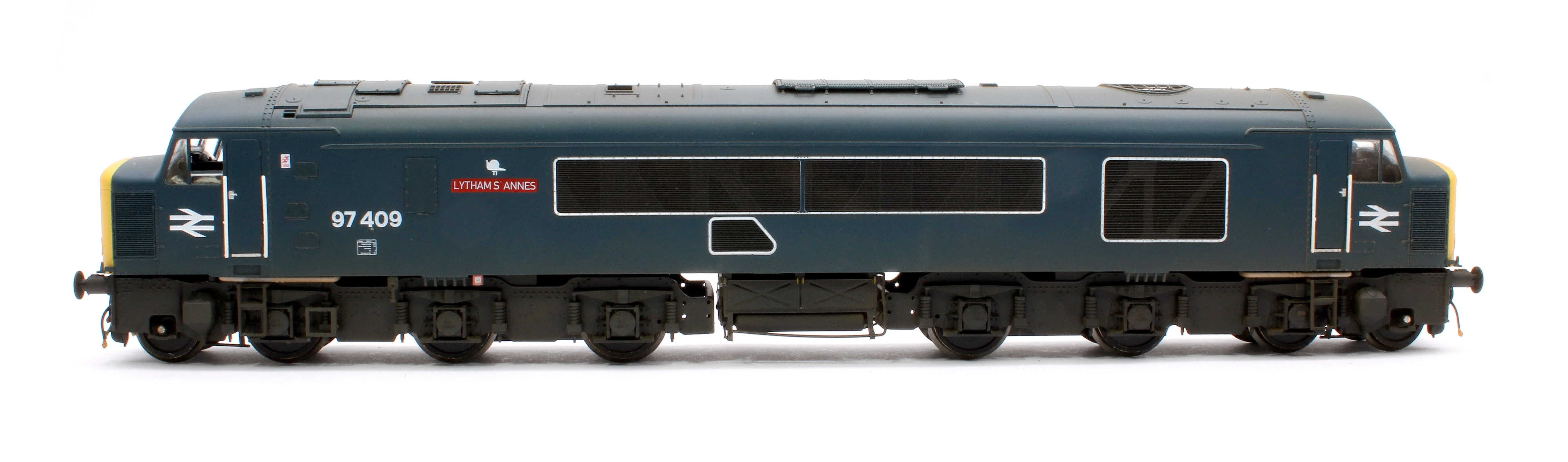 45303 Pre-Owned Class 45/1 97409 'Lytham St Annes' BR Blue (Tinsley painted names) Diesel Locomotive - Weathered - Image 5