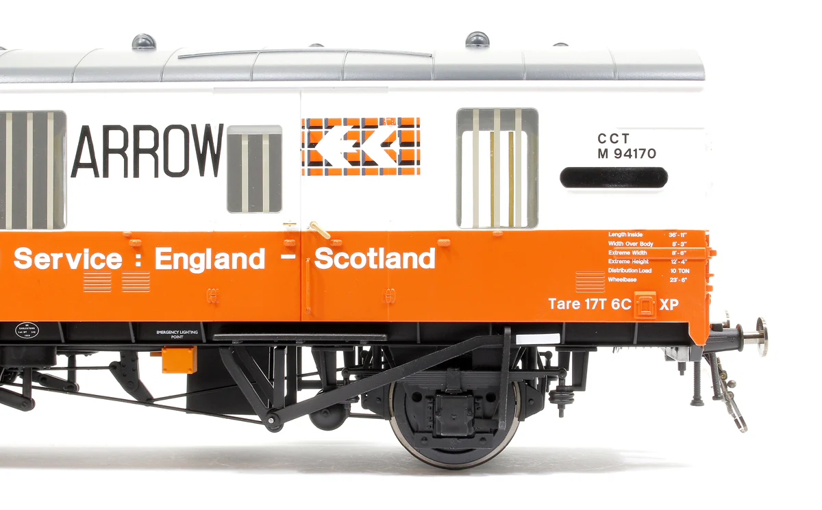 9408 BR Mk1 M94170 CCT 4w General Purpose Van ‘Tartan Arrow’ White/Red - Image 4