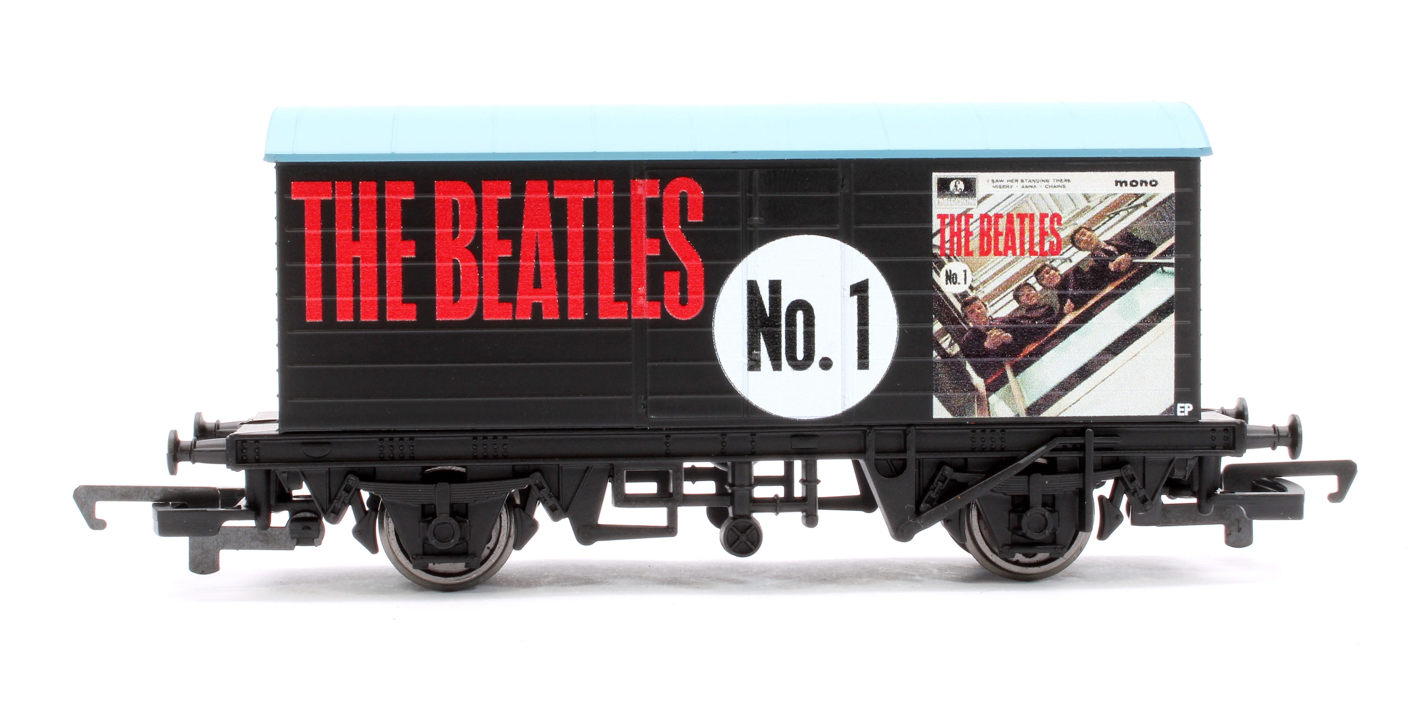 R30335 The Beatles The Liverpool Connection: EP Collection Side B Train Pack (Limited Edition) Steam Locomotive - Image 14