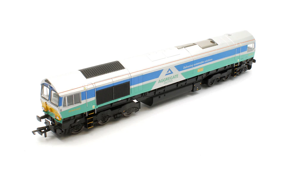 R30428TXS RailRoad Plus Aggregates Class 66 Sence No.66711 Diesel Locomotive - DCC Sound - Image 8
