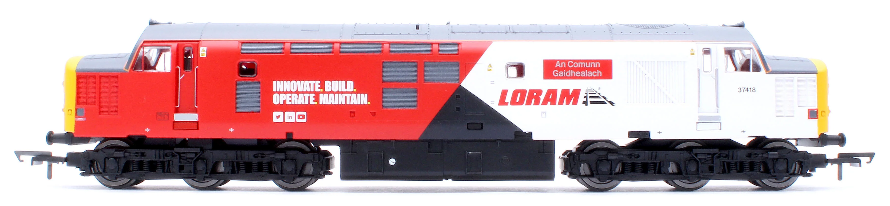 R30436TXS RailRoad Class 37 Loram 'An Comunn Gaidhealach' 37418 Diesel Locomotive - DCC Sound - Image 5