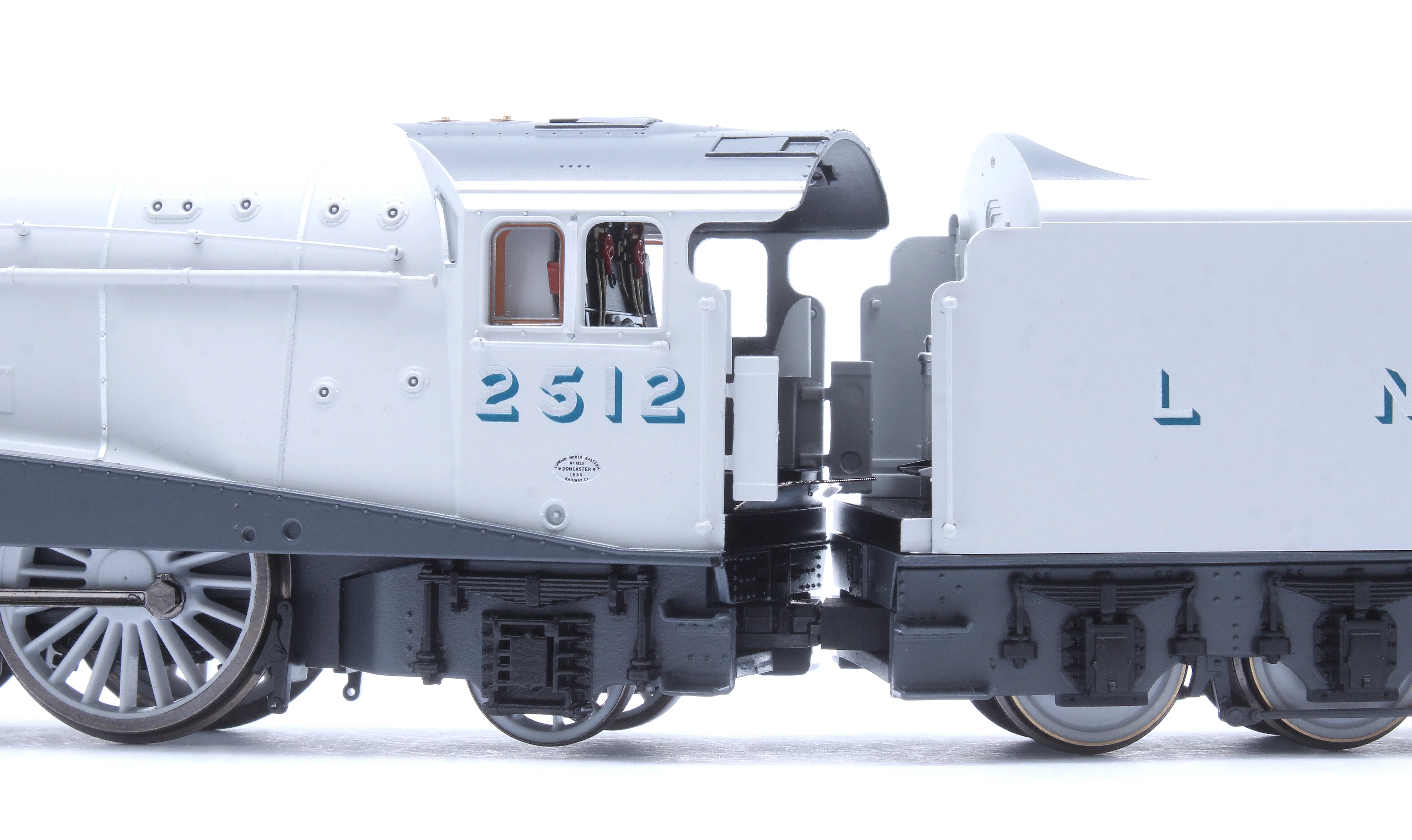 R30459 Hornby Dublo Class A4 4-6-2 LNER No.2512 'Silver Fox' (90th Anniversary Collection) Steam Locomotive - Image 7