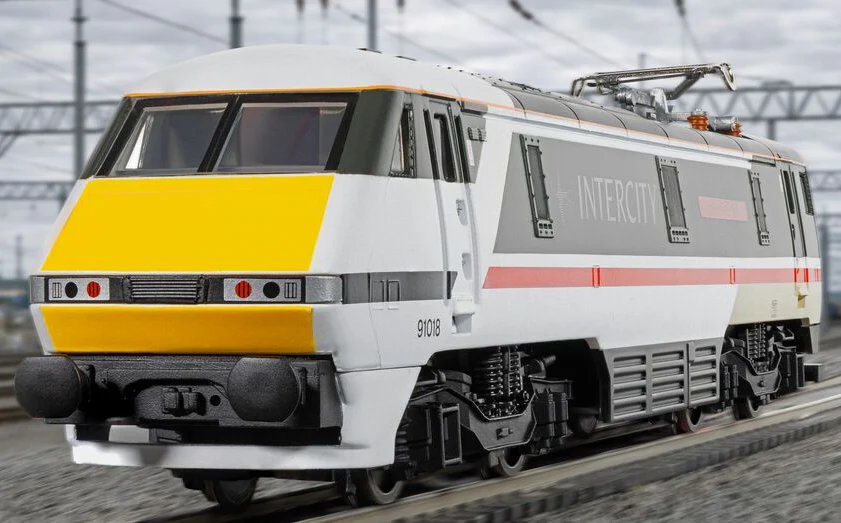 R30527TXS RailRoad Class 91 Intercity 91018 'Robert Louis Stevenson' Electric Locomotive - DCC Sound - Image 7