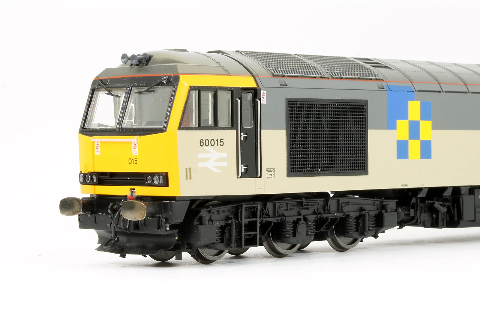 R3743 BR Sub Sector Class 60 'Bow Fell' 60015 Diesel Locomotive - Image 3