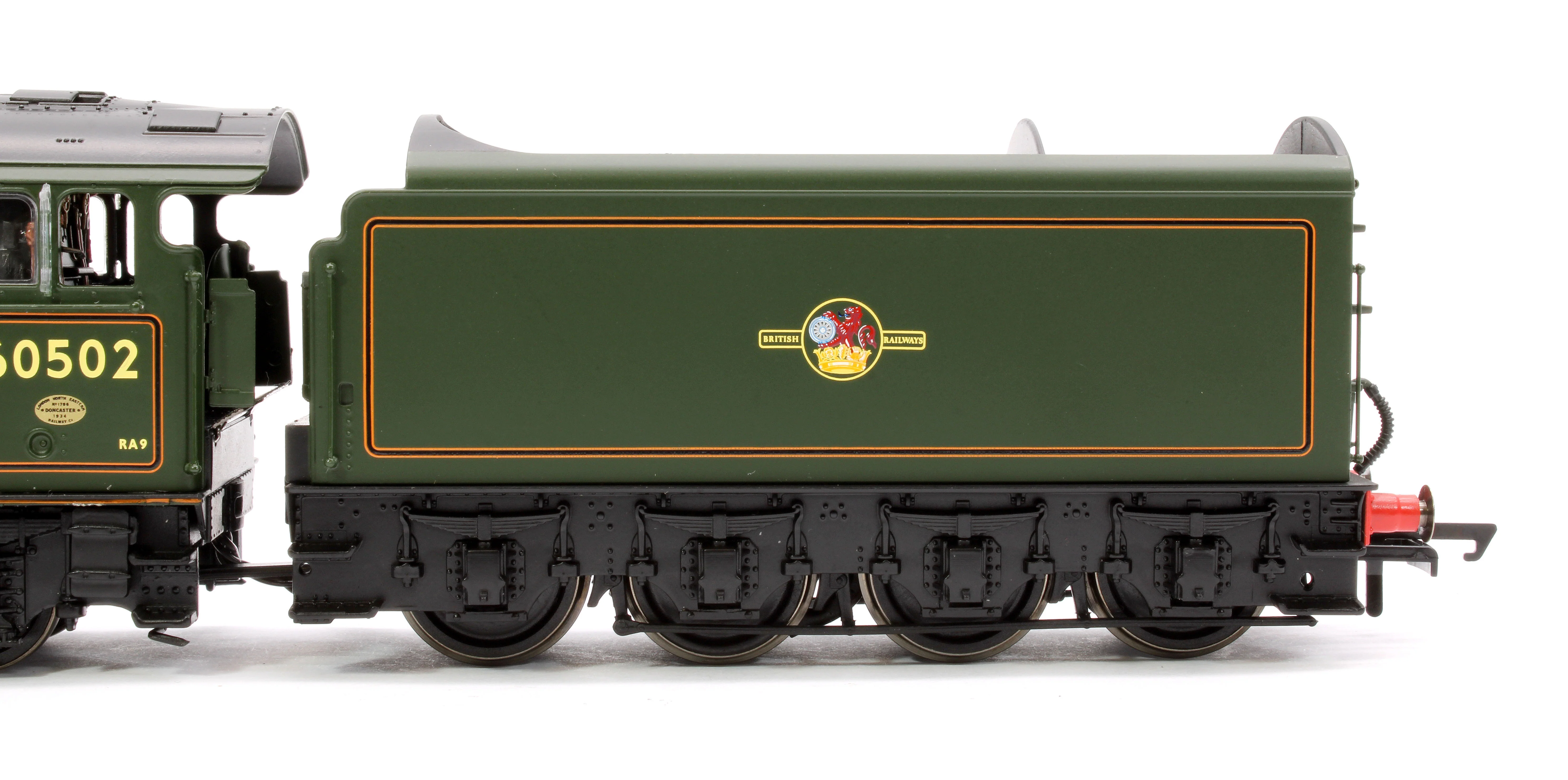 R3977 Thompson Class A2/2 4-6-2 'Earl Marischal' BR Green Late Crest 60502 Steam Locomotive - Image 9