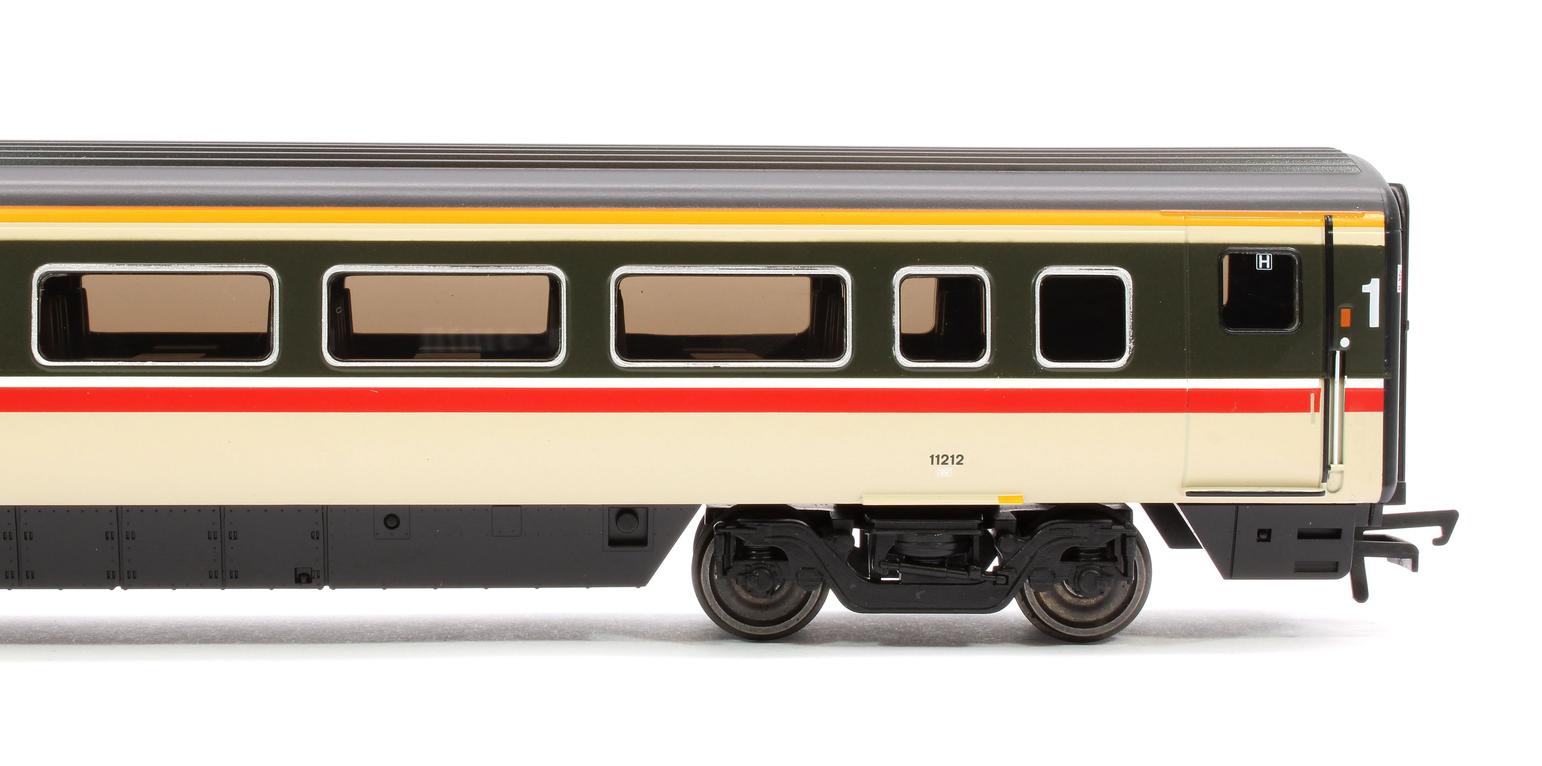 R40154 Mk4 Open First BR Coach H 11212 Intercity Swallow - Image 4