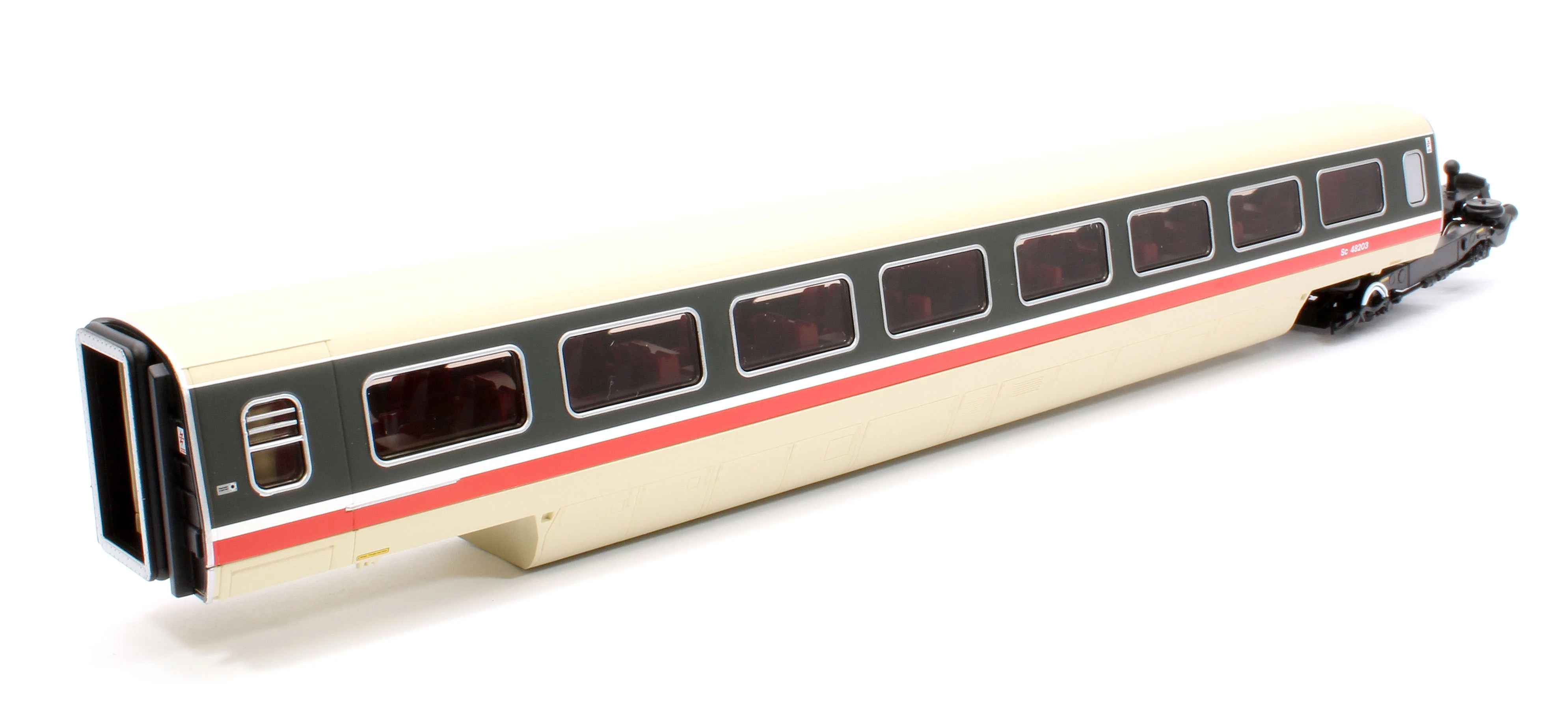 R40209A Class 370 Advanced Passenger Train BR '48203 & 48204' 2-car TS Coach Pack - Image 4