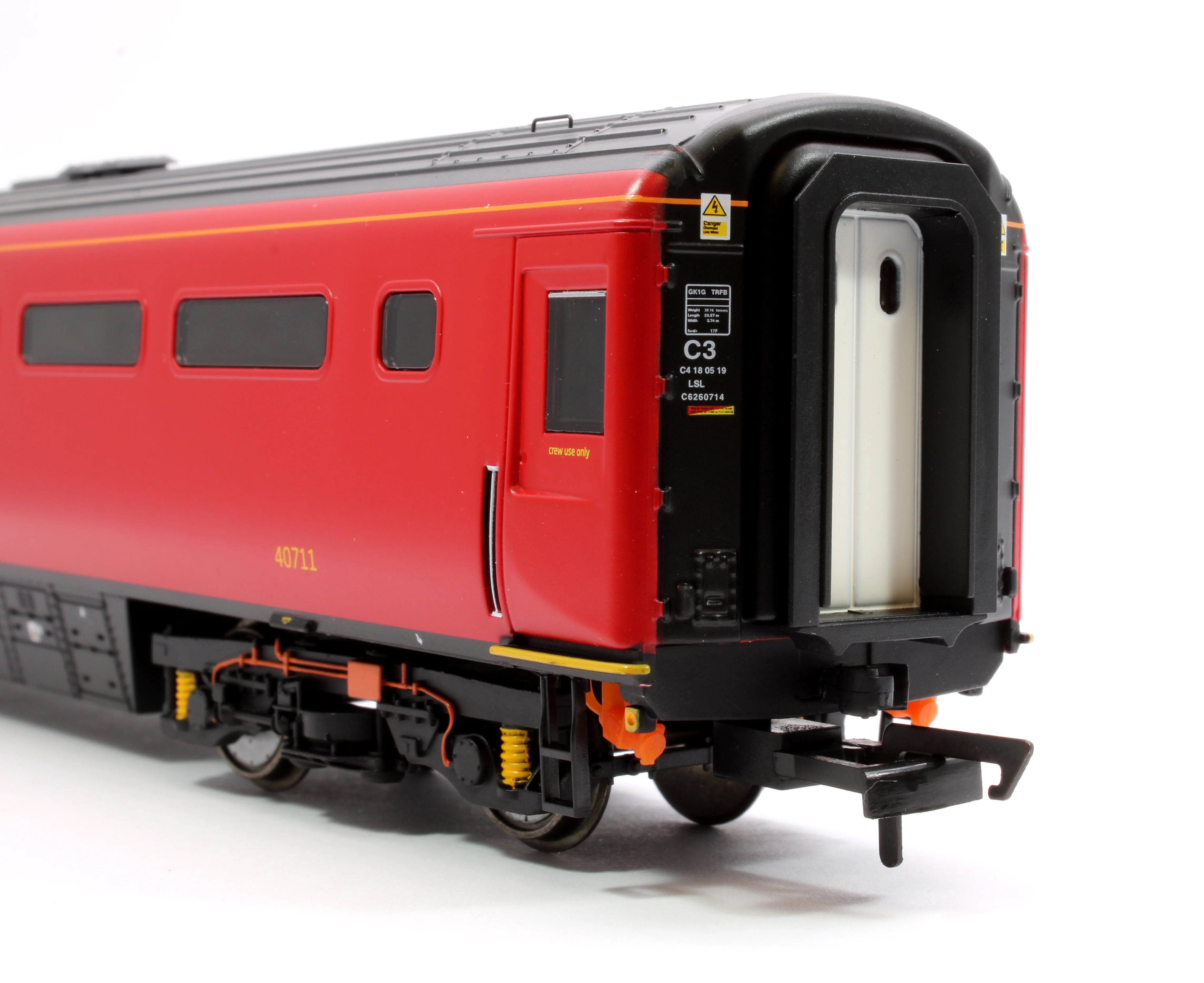 R40251 Mk3 Trailer Restaurant First Buffet (TRFB) LNER 40711 - Image 5