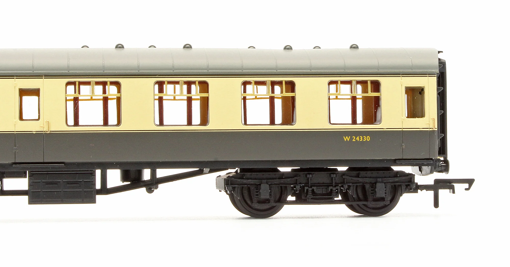 Pre-Owned R4354 RailRoad BR Chocolate & Cream MK1 2nd Class Coach 'W24330' - Image 3